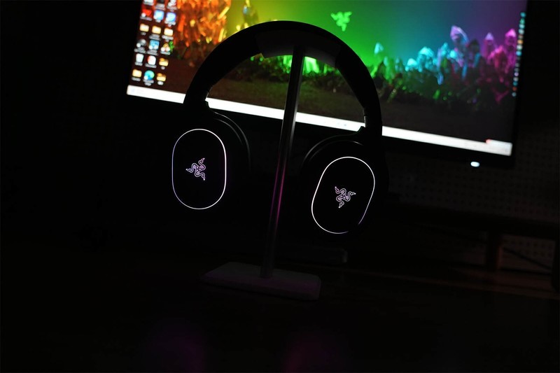 40mm驱动单元，清晰音效，沉浸体验：雷蛇梭鱼X幻彩版分享