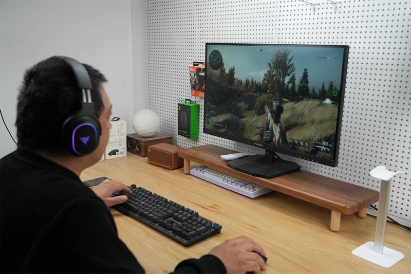 40mm驱动单元，清晰音效，沉浸体验：雷蛇梭鱼X幻彩版分享