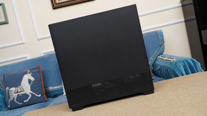 好看能装又凉爽，安钛克 FLUX PRO机箱体验分享