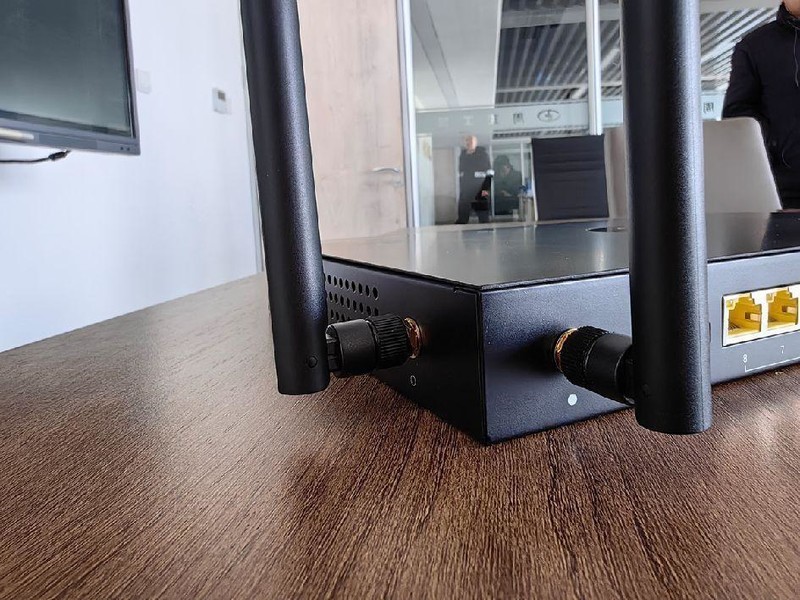 智能组网让异地远程办公更方便，蒲公英X6路由器使用体验！