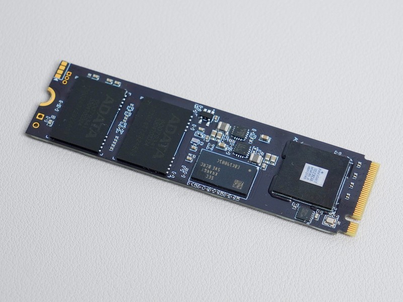 上了13代的车，花费万元攒高颜值主机，果然白色和RGB更配！