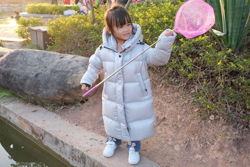 儿童冬装最佳优选：天石鹅铠甲儿童长款羽绒服详评