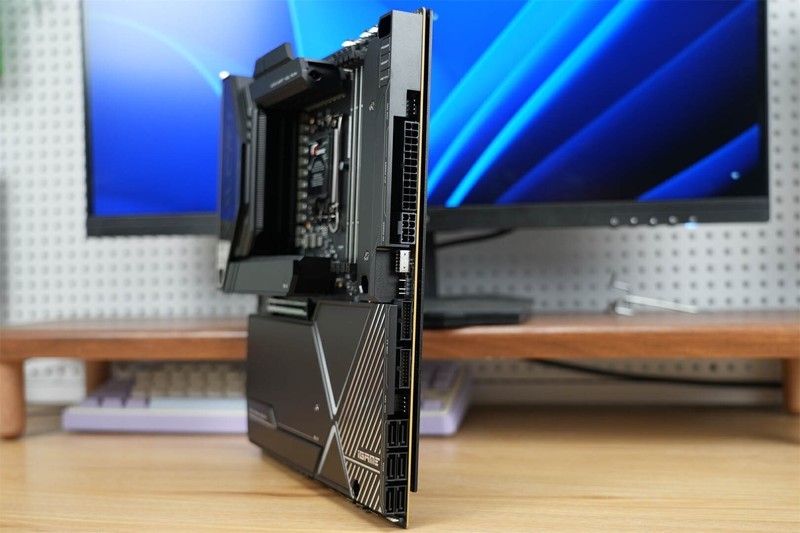 豪华用料，极致体验-七彩虹iGame Z890 Vulcan W V20火神主板评测