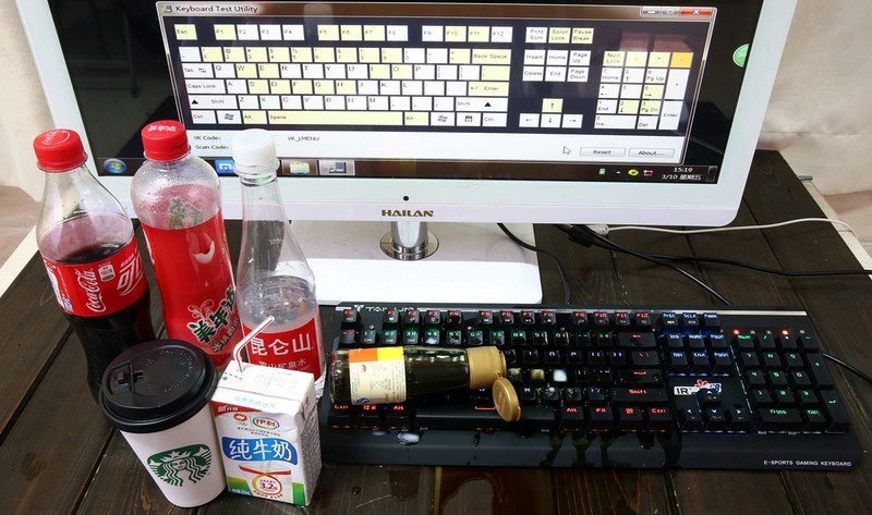 薄膜键盘比机械键盘耐用？从轴体发展剖析孛论