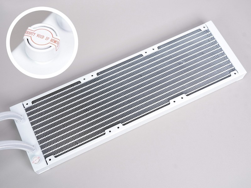 上了13代的车，花费万元攒高颜值主机，果然白色和RGB更配！