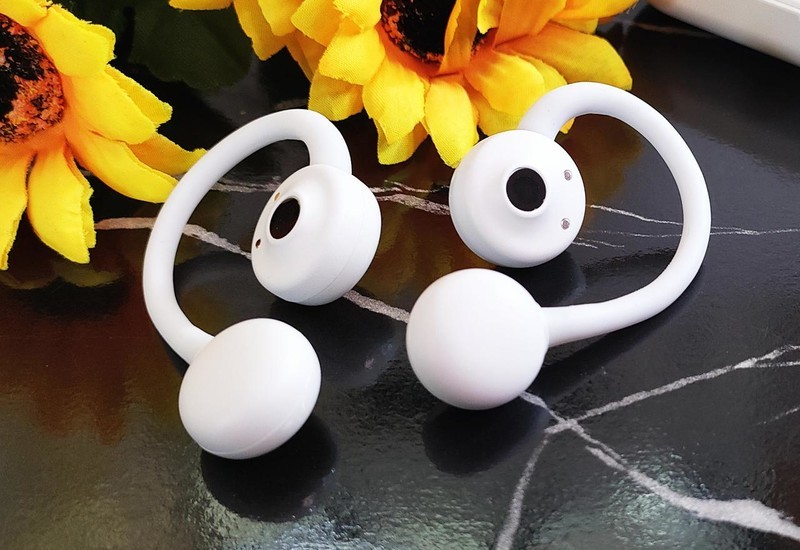 高颜值，无压感，音质好，sanag塞那Z61耳挂式耳机