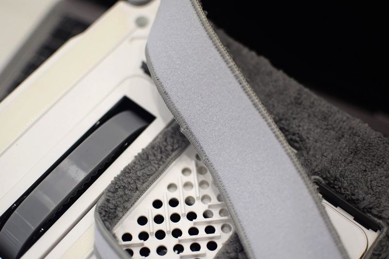 让擦窗更轻松 双向四喷头 赫特智能擦窗机器人W9