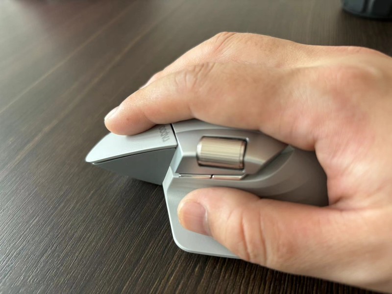 高颜值多玩法，你的“梦中情鼠”——雷柏MT760系列