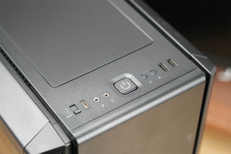 豪华用料，极致体验-七彩虹iGame Z890 Vulcan W V20火神主板评测