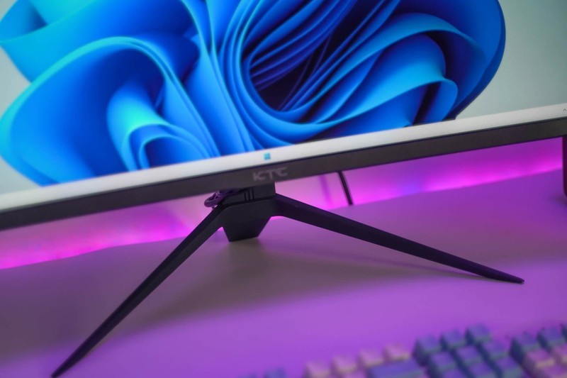 HVA面板，170Hz高刷。不到千元的KTC H27S12性价比超高