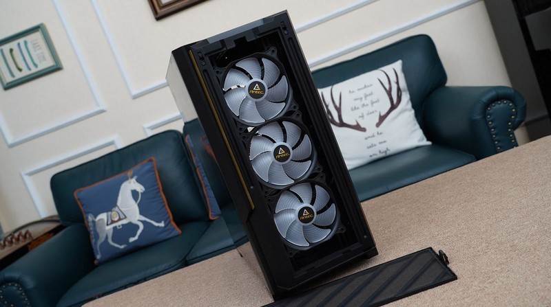 只为支持大散热和长显卡， 安钛克P20C ARGB机箱体验分享