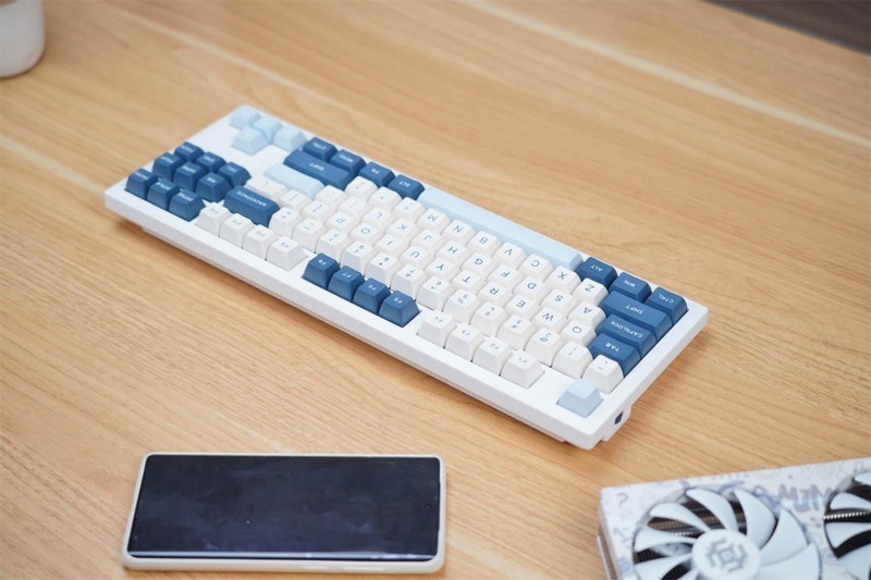 磁轴机械键盘新标杆：杜伽K100深度评测分享，值得一看！