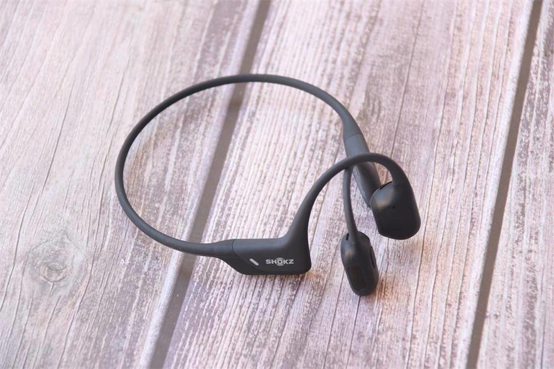 南 卡、韶音、墨觉骨传导耳机评测：真人实测数据大比拼