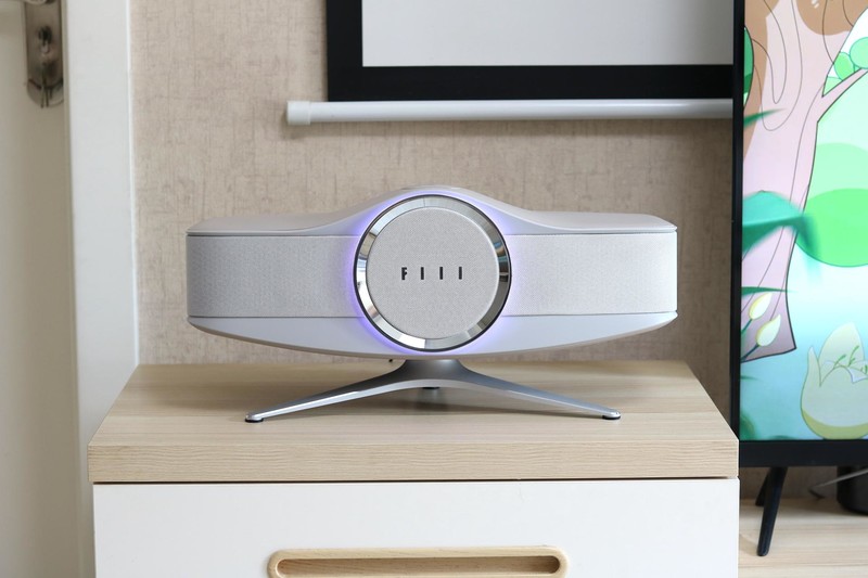 FIIL飞行家HIFI音箱体验，五单元三声腔设计，感受电影院的音效