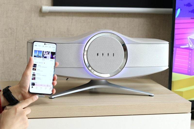 FIIL飞行家HIFI音箱体验，五单元三声腔设计，感受电影院的音效