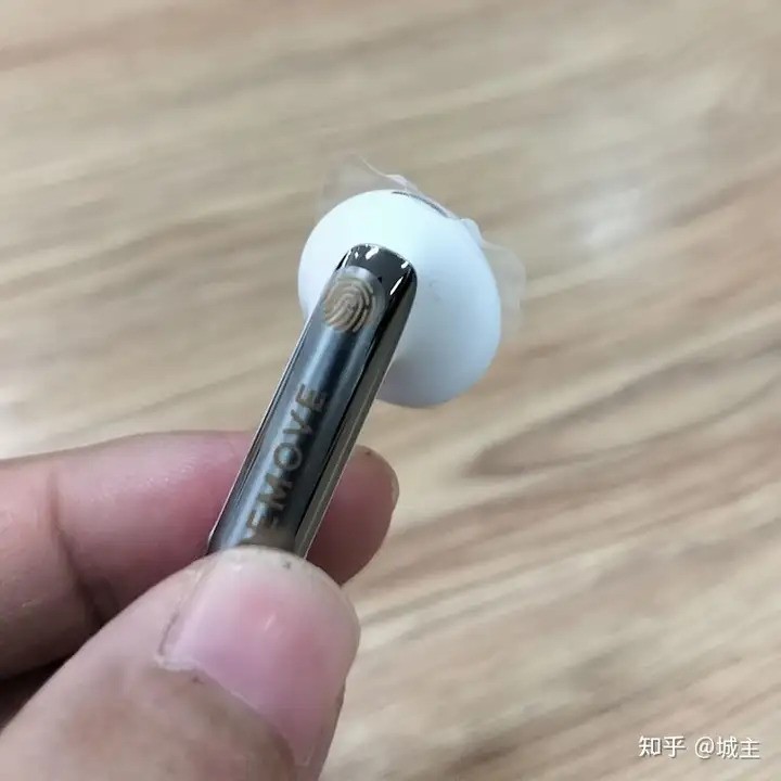 半入耳式+AI音频自适应降噪早该这样了！QCY AilyBuds Pro真无线耳机没那么简单?！
