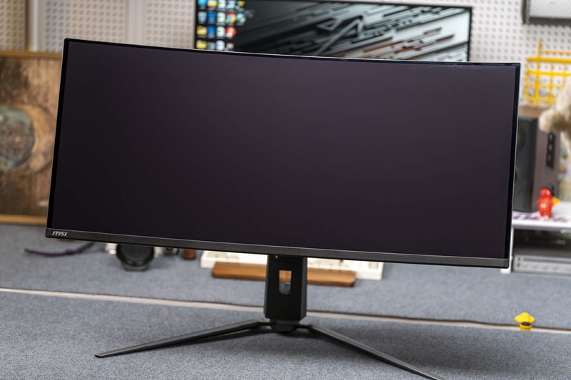 微星34寸QD-OLED带鱼屏体验，240Hz高刷游戏办公但用难回