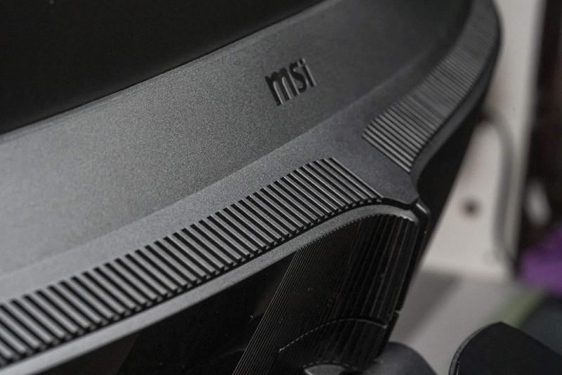 微星34寸QD-OLED带鱼屏体验，240Hz高刷游戏办公但用难回