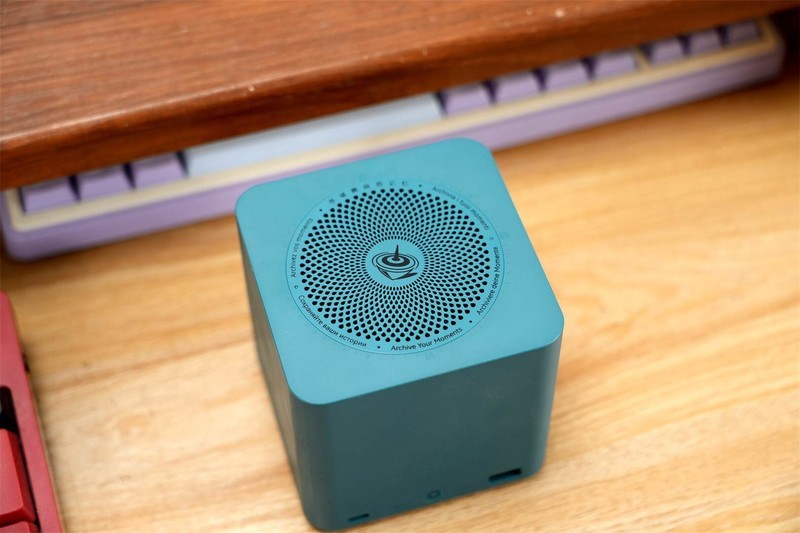 零刻ME mini：集轻办公与NAS于一身的精致迷你主机