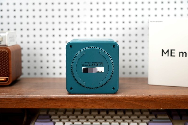 零刻ME mini：集轻办公与NAS于一身的精致迷你主机