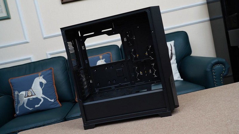 只为支持大散热和长显卡， 安钛克P20C ARGB机箱体验分享