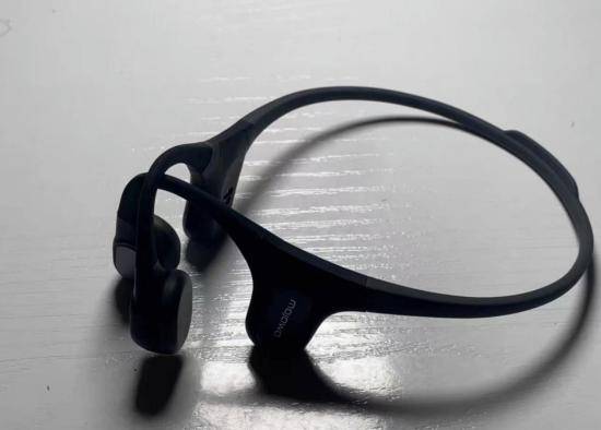 南 卡、韶音、墨觉骨传导耳机评测：真人实测数据大比拼