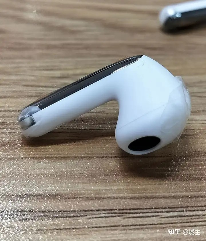 半入耳式+AI音频自适应降噪早该这样了！QCY AilyBuds Pro真无线耳机没那么简单?！