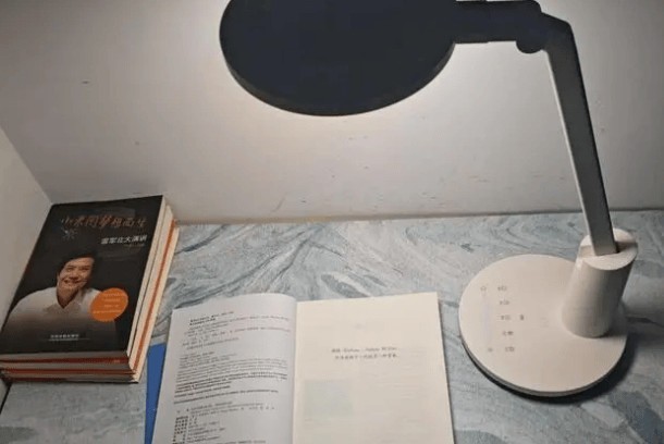 如何挑选护眼灯？一分钟带你了解挑选护眼灯的六大准则！