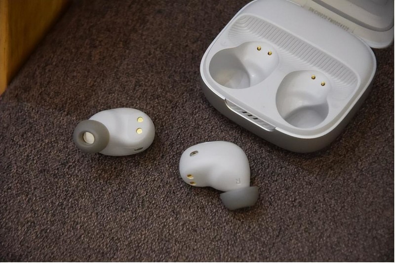 此豆非彼豆，动圈性能的完美演绎，JBL Live Free 2静噪豆评测