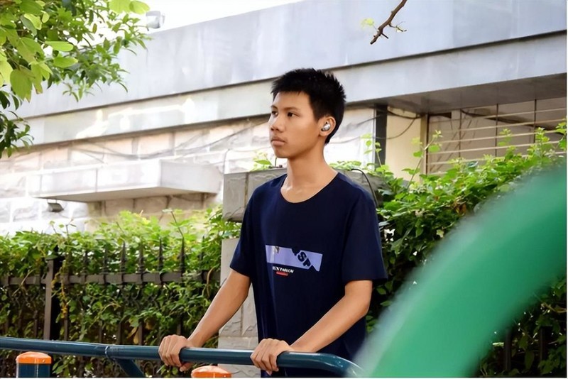 此豆非彼豆，动圈性能的完美演绎，JBL Live Free 2静噪豆评测