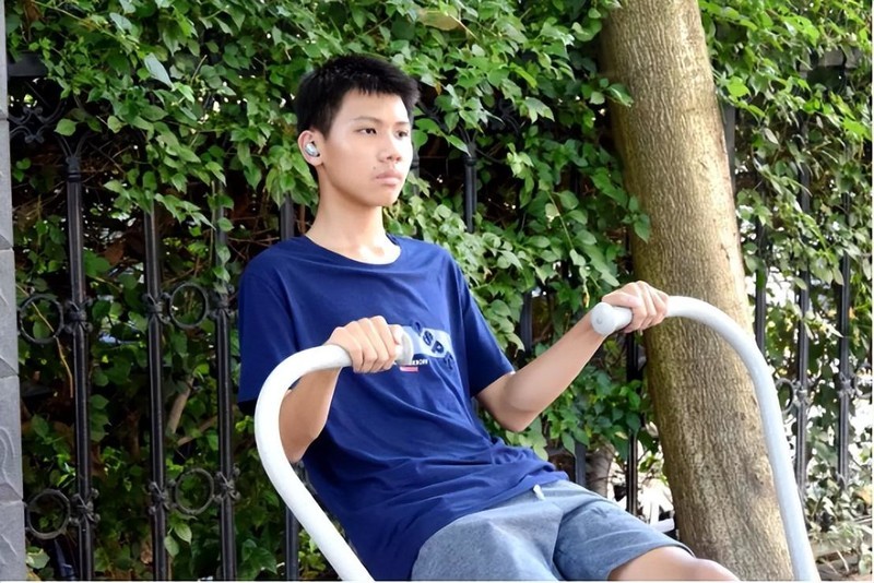 此豆非彼豆，动圈性能的完美演绎，JBL Live Free 2静噪豆评测