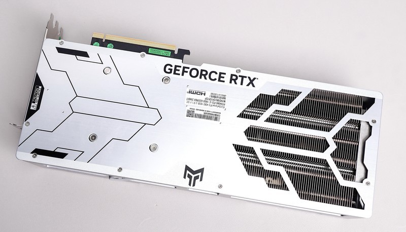 小核心也有高效率！RTX4080金属大师装机评测