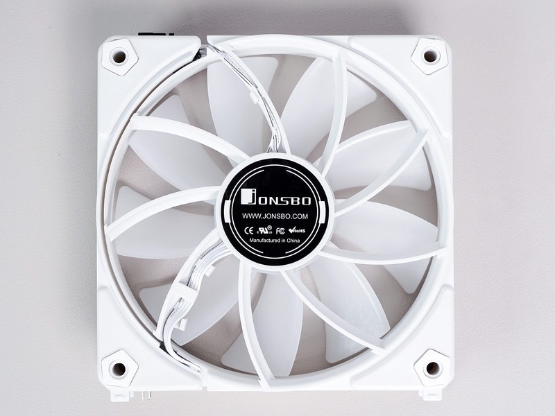 小核心也有高效率！RTX4080金属大师装机评测