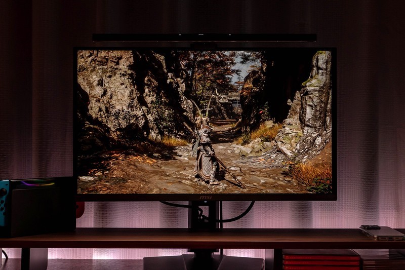 4K、240Hz、QD-OLED，高端显示器微星MAG 272UP QD-OLED X24体验