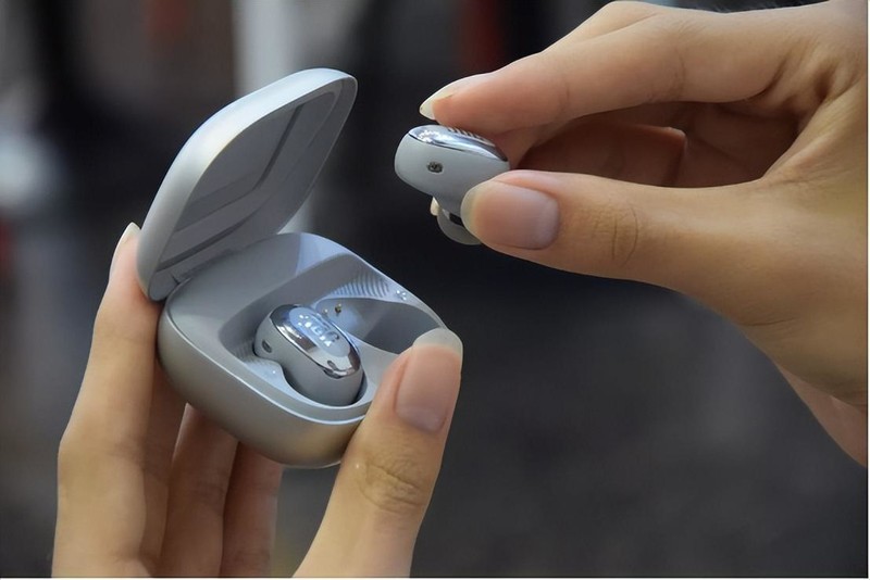 此豆非彼豆，动圈性能的完美演绎，JBL Live Free 2静噪豆评测