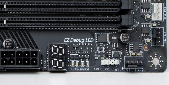 微星MPG X870E CARBON WIFI开箱 锐龙9000的最佳拍档？