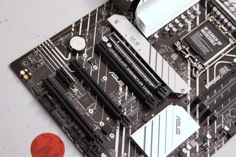 intel12代的末班车——be quiet！西装暴徒式机箱的硬核装机