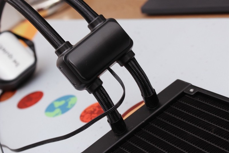 intel12代的末班车——be quiet！西装暴徒式机箱的硬核装机