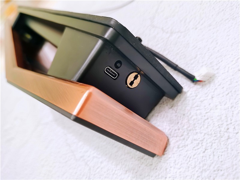 一握开启幸福之门，VOC可视对讲猫眼T11C智能门锁初体验