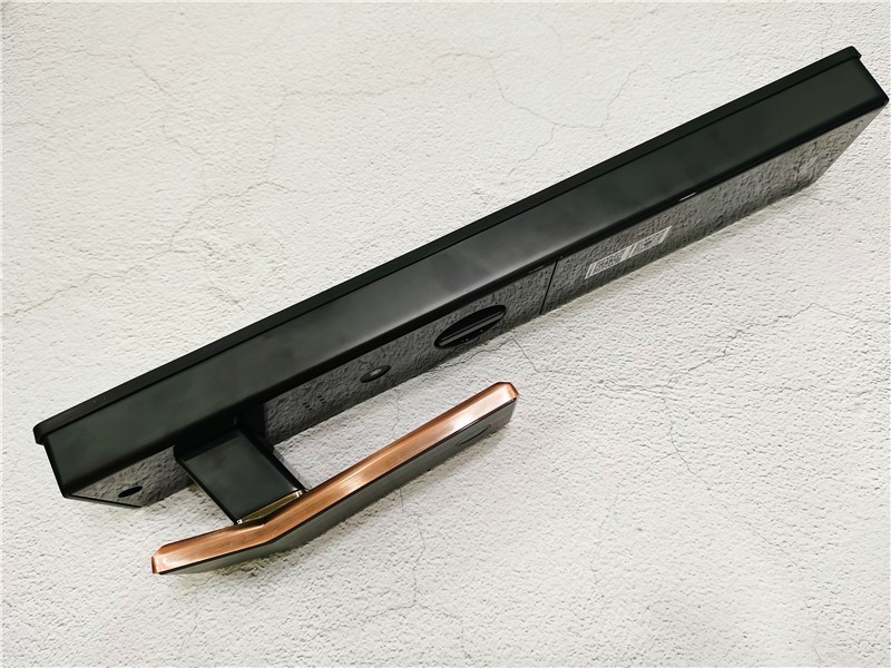 一握开启幸福之门，VOC可视对讲猫眼T11C智能门锁初体验