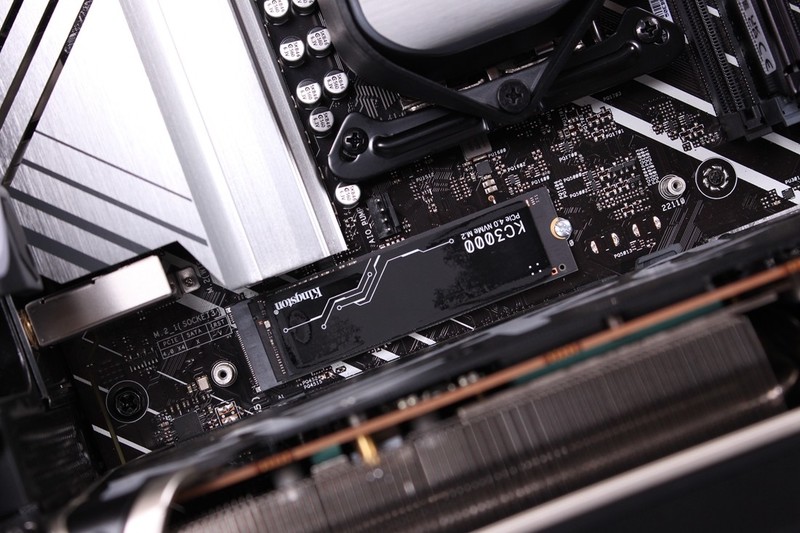 intel12代的末班车——be quiet！西装暴徒式机箱的硬核装机