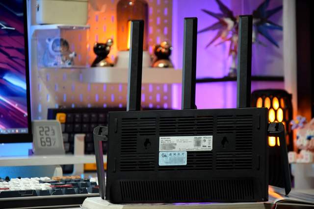 升级路由新选择，支持MESH组网的全千兆锐捷小钢炮，告别卡弱慢