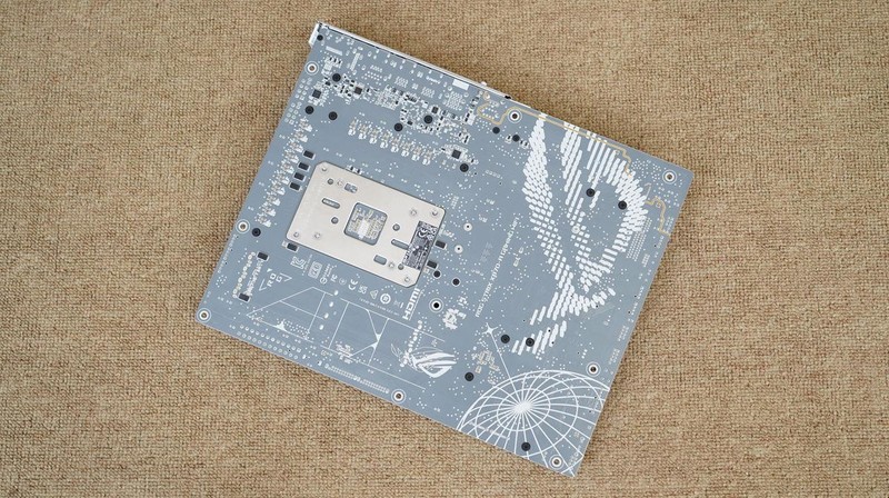 Zen5 CPU的好搭档，ROG STRIX X870-A GAMING WIFI吹雪主板体验分享