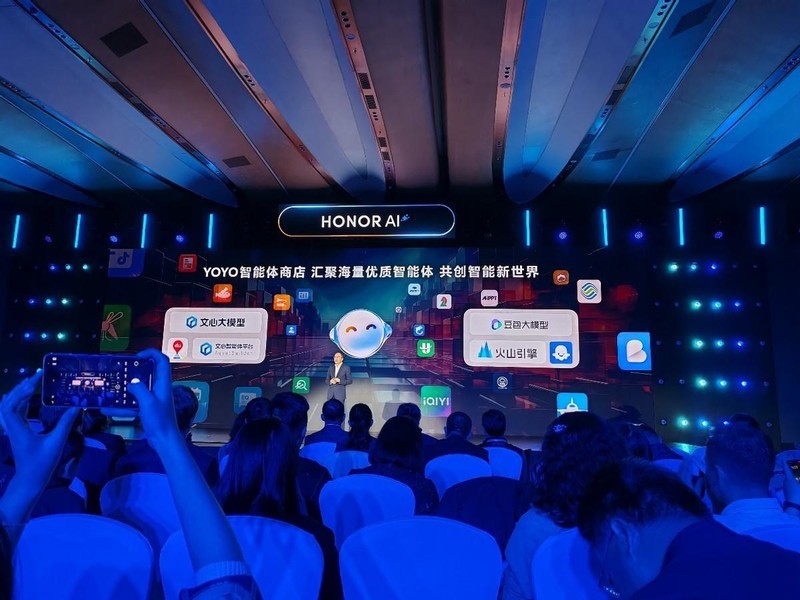 荣耀MagicOS 9.0：AI技术的一次集大成者