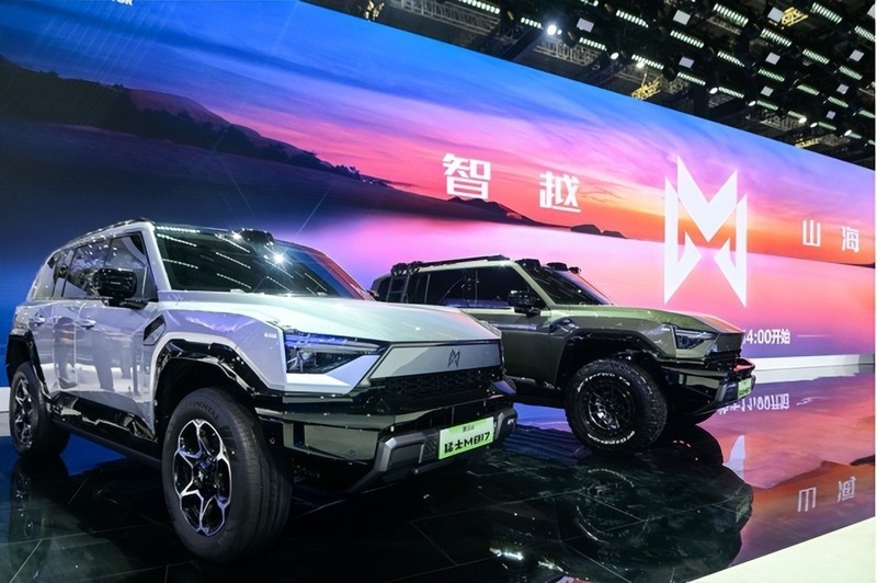 当军车血统撞上华为黑科技！这台