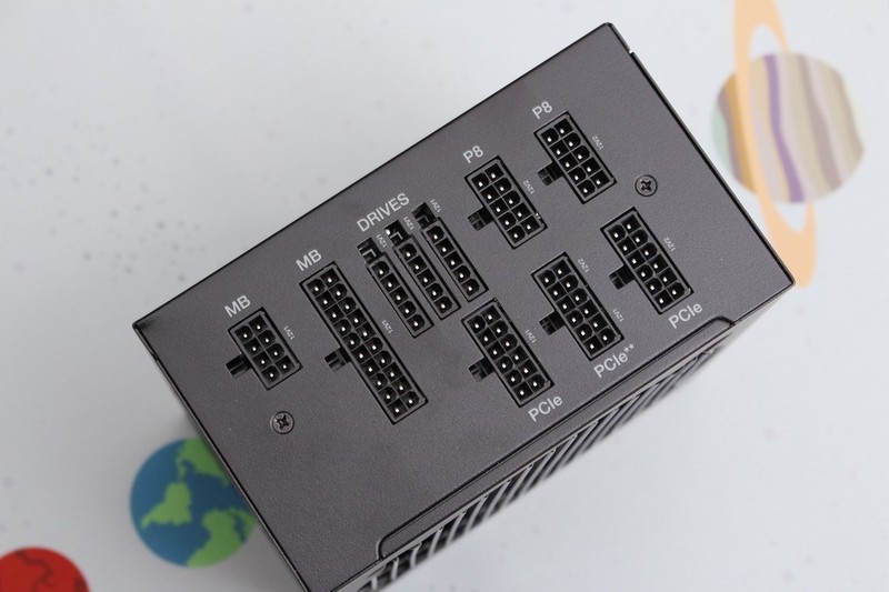 intel12代的末班车——be quiet！西装暴徒式机箱的硬核装机