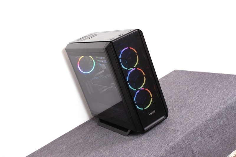 intel12代的末班车——be quiet！西装暴徒式机箱的硬核装机