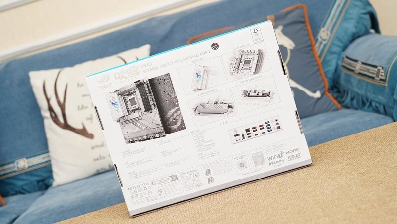 Zen5 CPU的好搭档，ROG STRIX X870-A GAMING WIFI吹雪主板体验分享