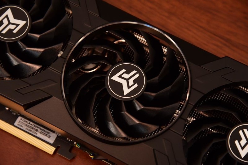 榨干ZEN5，低端不低能，实战ROG STRIX X870-A GAMING WIFI主板测试！