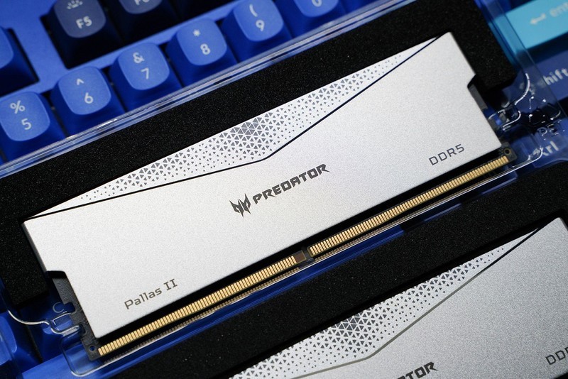 白嫖变8000MHz 宏碁掠夺者Pallas Ⅱ DDR5 6400MHz 32GB内存条实测